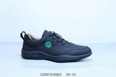 260 Ecco爱步 商务纯原开版 牛皮透气新款 小红书爆款新款百搭休闲款 精选头层小牛皮 鞋面走线工整 清晰质感 原单品质 采用Ecco家族工艺 高端时尚 简
