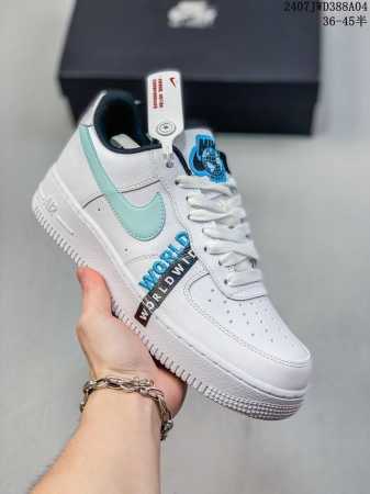 公司级带半码 Nk Air Force 1‘07 Low 空军一号低帮休闲板鞋 鞋款采用再生材料制成，混合了皮革、网眼和绒面革。侧面的双 Swooshes、“8 - 点击图像关闭