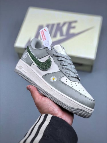 360支持放店 Nike Air Force 1 Low 07 雏菊满天星 低帮休闲运动板鞋原楦头原纸板 打造纯正低帮空军版型专注外贸渠道 全掌内置蜂窝气垫 原