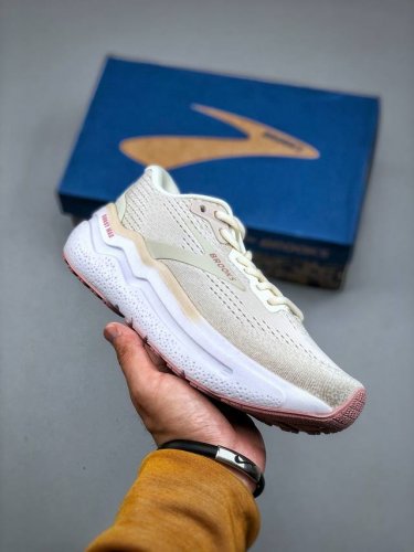 Brooks 布鲁克斯 Hyperion Max 2 超弹轻盈跑步鞋 实拍首发 低帮透气缓震支撑休闲运动慢跑鞋采用改进工程空气网眼组合热熔工艺鞋面材质搭载Dna