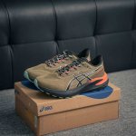 200 核心私 asics Gt-1000 13 Gtx 舒适 织物合成革减震防滑耐磨 低帮越野跑步鞋 货号：1011B951-300 尺码：40 40.5 4