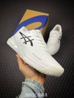 C 亚瑟士Asics Gel Ghallenger 14稳定跑鞋鞋面采用双层提花网面设计 提高包裹性和透气性 后跟搭载稳定系统科技T-Gel提升整体支撑力和结构