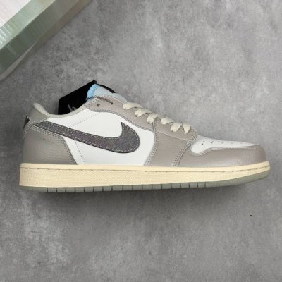本地180 核心私 耐克 乔丹Air Jordan 1 Low Aj1 乔1 乔丹1代Aj1 低帮复古文化休闲运动篮球鞋 该鞋款从 1985 年元年款汲取设计灵