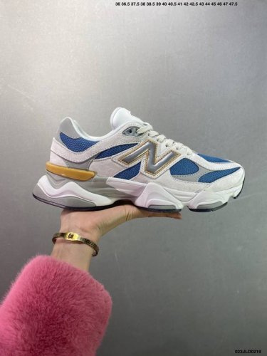 核心私 公司级Joe Freshgoods X New Balance Nb9060 联名款 复古休闲运动慢跑鞋 鞋款灵感源自设计师本人对夏日的怀日回忆。鞋面大