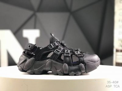 公司级Fila 斐乐蕨草鞋Fern女鞋运动鞋 凉鞋 2025新款户外老爹鞋休闲鞋 货号: T12W521704Fbl Size:35-40 Asp Tca
