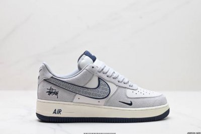 公司级nike Air Force 7 Lv8 原楦头原纸板 打造纯正低帮空军版型 专注外贸渠道 全掌内置蜂窝气垫 原盒配件 原厂中底钢印、拉帮完美 官方货号: