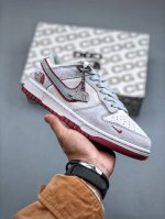 Nk Dunk Low 北面cdg联名-灰 三方联名 Sb低帮休闲板鞋 #美国著名户外品牌与日本东京设计师川久保玲cdg联合打造街头滑板鞋，有北面雪山简约的风格