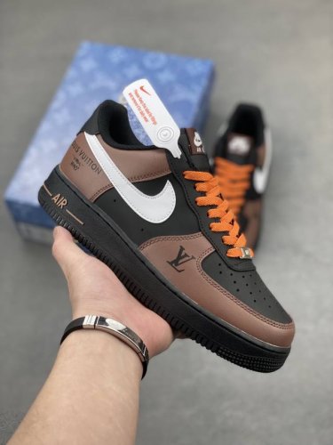 海外限量发售！公司级Nike Air Force 1 '07 Low 空军一号 低帮 运动鞋 休闲鞋 折边针车 工艺难度大 原楦头原纸板 原装鞋盒 定制五金配件