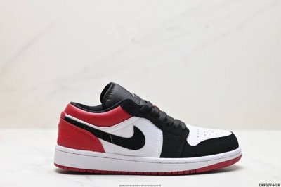 公司级nike Air Jordan 1 Low Aj1乔1低帮休闲板鞋 同步官方配色 原档冲孔鞋头 四线拉帮 鞋舌高弹海绵填充 官方货号:Dv1309-100