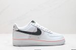 公司级耐克nike Air Force 7 空军一号低帮百搭休闲运动板鞋。柔软、弹性十足的缓震性能和出色的中底设计，横跨复古与现代的外型结合，造就出风靡全球三十