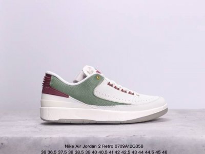 公司级耐克 Nike Air Jordan 2 Retro Sp Lw Cny 乔丹2代aj2代复古篮球鞋舒适运动鞋 醒目配色搭配经典细节，塑就 Aj2 复古造