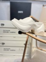 Smfk Compass 浮雕一字厚底拖鞋 小众潮牌爆款 广东大厂出品 增高有7.5 9.5 运动拖鞋 原楦原纸原版数据开发版型 采用一体成型鞋身 鞋芯填充 鞋
