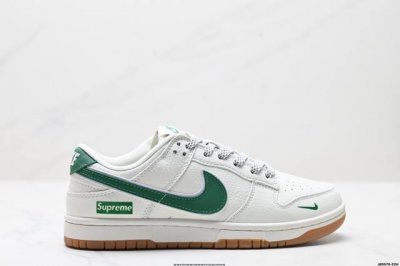 公司级耐克Nike Dunk Low 扣篮系列 复古低帮休闲运动滑板板鞋 采用脚感柔软舒适Zoomair气垫 有效吸收滑板等极限运动在落地时带来的冲击力 为街头
