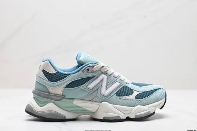 公司级new Balance 公司级版本 Nb9060 联名款 复古休闲运动慢跑鞋 鞋款灵感源自设计师本人对夏日的怀日回忆。鞋面大身由空间双格及磨砂鞋面拼接而生