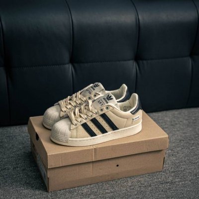 核心私 adidas Originals Superstar 82 Sftm 联名款 贝壳头低帮休闲百搭板鞋 货号 Jq0958 尺码 36 36.5 37 3