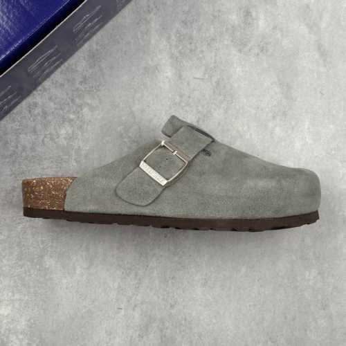 本地 核心私 德国百年知名鞋履品牌 博肯Birkenstock 勃肯半拖系列 #采用质地柔软牛皮绒面革植入 鞋垫和里衬材质 #中底搭载缓震软木橡胶 #外置Eva