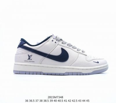 Lv X Nike Dunk Low 此款主张打破传统的工业化流水线设计限制，以made By Ideas的超级创意为理念，集结众多潮流设计师，结合时下最ing