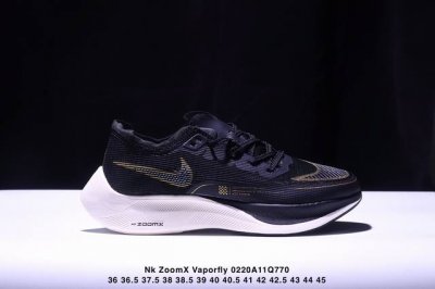 Nk Zoomx Vaporfly Next％ 2 马拉松针织面透气运动跑鞋 Cu4111-401 #内置真碳 搭载 Flyknit 材料 打造出众弹性 易于穿