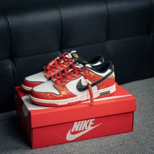 360 核心私 Nike Dunk 全套原楦原模倾力打造完美版型 独家原厂航空铝磨具打磨大底 鞋头坡度极致还原 无解鞋型 原盒原配 圈内天花板工艺 原厂冲刀 超
