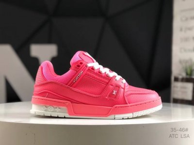 路易威登 Louis Vuitton Lv路易威登板鞋 乘风破浪的姐姐争先种草款,舒适透明底和百搭性霸屏整个时尚娱乐圈，正品1:1套楦复刻，细节调整完美主义！鞋