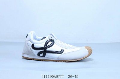 Loewe 罗意威 Ballet Runner 2.0 小牛皮 圆头系带低帮华夫系列 生活休闲运功跑鞋 货号 L814282X02 41 Adttt 36-45