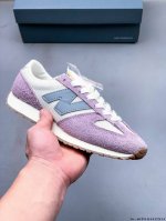 公司级！New Balance Nb 471系列新款复古时尚 透气生活休闲鞋 New Balance 471鞋款以经典的320鞋款为灵感，采用纤细鞋楦设计，打造