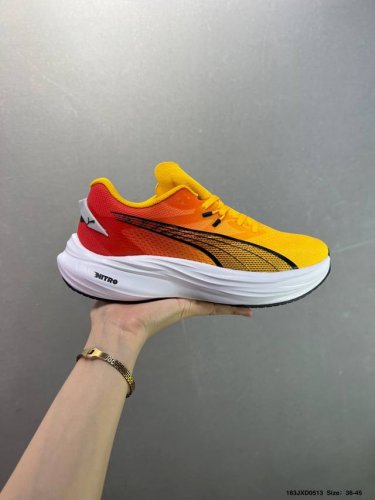公司级彪马Puma Deviate Ntro 3 舒适防滑耐磨 低帮 休闲跑步鞋 货号:309707 10 尺码:36 37 37.5 38 38.5 39 4