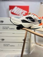Nk Air Monarch Iv M2K Tekno 复古潮流老爹鞋 优质皮革打造鞋面 夸张流线极符 风靡老爹元素 外形延续当下潮流得未来感老爹鞋 设计干净配