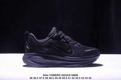 公司级Nike Vomero 18 耐克 舒适减震防滑 低帮跑步鞋 全掌Reactx泡绵中底 前掌和后跟还配备了Air Zoom气垫单元 据说跑起来更快更舒适哦