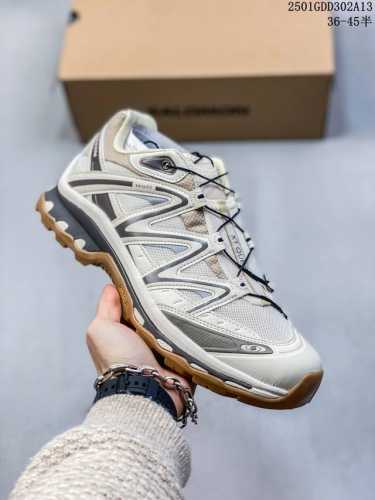 公司级Salomon Xa Pro Xt-6 Ft萨洛蒙户外越野跑鞋 鞋面采用Sensifit贴合技术 全方位贴合包裹脚型 鞋跟部鞋底牵引设计 提供强大的抓地性