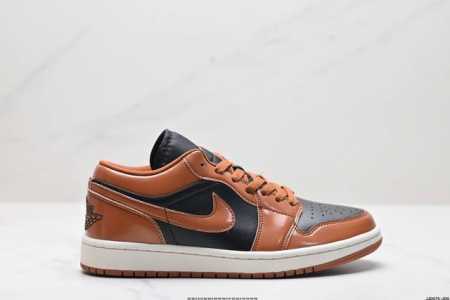 真标nike Air Jordan 1 Low Aj1乔1低帮休闲板鞋 同步官方配色 官方货号:553558- Size:36 36.5 37.5 38 38. - 点击图像关闭