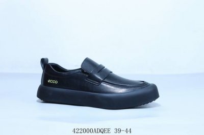 Ecco爱步 莞产纯原 爱步靴子配备原盒三件套 防尘纸 防尘袋 广东纯原 全头层牛皮 质感 清晰单 鞋面采用进口牛皮 艺 高端时尚 简约大气 休闲时尚 原单品质