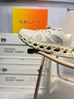 dior迪奥休闲时尚运动鞋系列 渠道原装订单 釆用超软舒适透气面料 鞋底采用橡胶大底内外锁死工艺1213259 Aa7011236#39-45