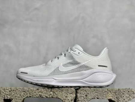 全新耐克nike Air Zoom Pegasus 41 超级飞马涡轮增压马拉松休闲运动慢跑鞋 升级原楦原纸版数据开发#采用全新双层超轻透气网眼布材质#内里嵌入 - 点击图像关闭