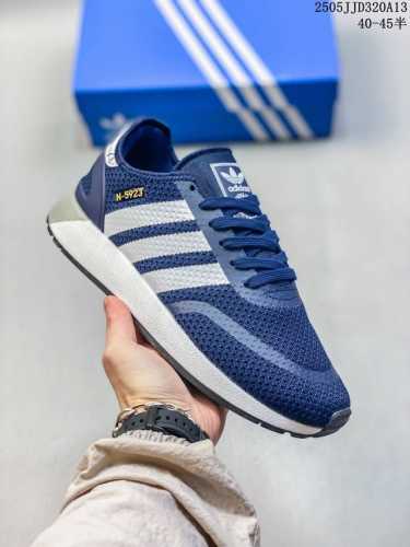 阿迪达斯Adidas N-5923三叶草 透气小Iniki 伊尼基复古跑步鞋。 采用针织透气网面头层牛皮革 货号:H P12710 尺码:40-45半 Id:1