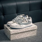 360 核心私 Air Jordan 1 乔丹篮球鞋男女运动鞋潮流板鞋 货号：Xx3318 515 尺码：36 37 37.5 38 38.5 39 40 40