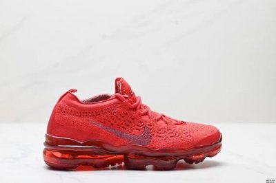 真标耐克Nk Air Max 耐克飞织透气休闲全掌大气垫跑鞋 鞋款鞋面依然采用Flyknit材质提供出色的舒适度和透气性。除了外底的纹路有所变化之外，这一代在前