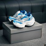 G5版 核心私 Balenciaga Cargo Sneaker 10Xl 巴黎世家 Balenciaga 2024 秋季大秀拉开帷幕，又一双更为夸张的鞋运动鞋