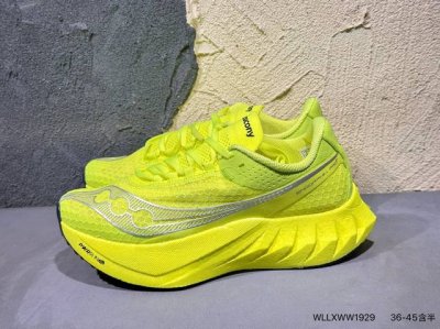 新品上市实拍 Saucony 索康尼 Triuph20 米色 货号：S10939 Wllxww1929