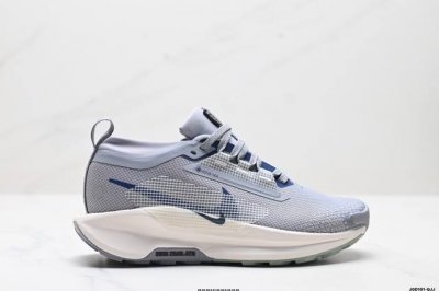 公司级nike Reactx Pegasus Trail 5 Gtx 越野跑步鞋 登月兼顾迅疾外观和稳固脚感 后跟覆面和中足动态支撑巧妙融合 缔造稳定顺畅的迈步
