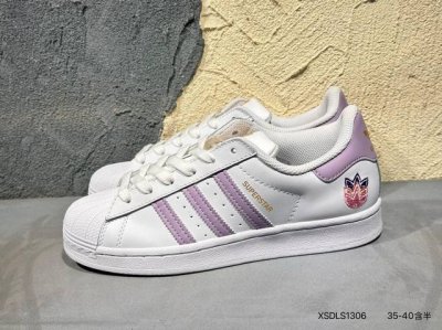 新品上市实拍 男女鞋真标半码制#升级原楦原纸版开发#采用翻毛皮鞋面材质# 改良全包围鞋垫#正确 版鞋底模具及扇贝头盖片阿迪达斯 三叶草Adidas Origin