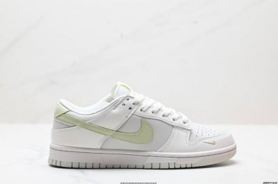 公司级耐克Nike Dunk Low 扣篮系列 复古低帮休闲运动滑板板鞋 采用脚感柔软舒适Zoomair气垫 有效吸收滑板等极限运动在落地时带来的冲击力 为街头