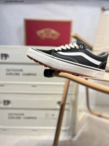 Vanssk8-Low万斯范斯官方 经典复古休闲运动板鞋，高端支线原始硫化工艺，艺术来源于生活成为了Vans美学的个性潮流标志，代表着光和希望，让你变得更加明亮