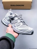 Salomon Xa Pro 3D Adv 萨洛蒙 户外越野跑鞋 鞋面采用Sensifit贴合技术 全方位贴合包裹脚型 鞋跟部鞋底牵引设计 提供强大的抓地性能