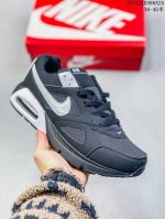 公司级 Nike耐克运动鞋 Air Max 90 健身运动跑鞋休闲鞋 复古风十足！Air Max 90 作为 Nike 旗下最经典的鞋型之一，凭借着百搭的造型，
