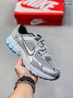 耐克Nike Zoom Vomero 5 马拉松复古跑五代休闲运动慢跑鞋 货号:HF1877-001 编码： Size:36～40半 11JGD355A02