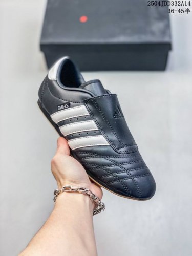 Adidas 阿迪达斯 男女鞋真标半码制，升级原楦原纸版开发版型，采用软质粒面牛剖革鞋面材质，中底嵌入Eva切片缓震，外置耐磨橡胶鞋底片 底越薄，越时髦！Jen