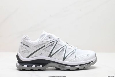 公司级salomon Xt-Quest Adv Beige “ 萨洛蒙 探索者系列户外越野跑鞋 410523 28鞋面采用sensifit贴合技术 全方位贴合包