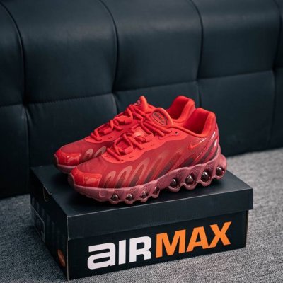 核心私 Nike Air Max Dn8 耐克气垫 缓震 耐磨运动鞋 鞋身材质均选择皮革 织物 麂皮多种材质覆盖 保证质感的前提下 层次感也相当不错 带有开窗式