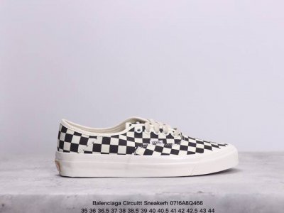 官方正确版本 Vans全新万斯环保系列最新环保材料以自然理念出发 发布了全新的 Eco Theory 生态环保系列，将 Vans 几大经典鞋型 Authenti